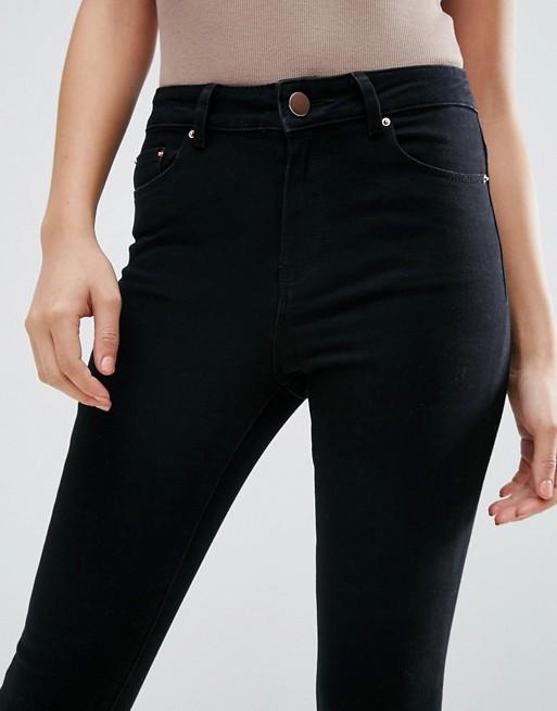 High Waist Skinny Jeans in Clean Black